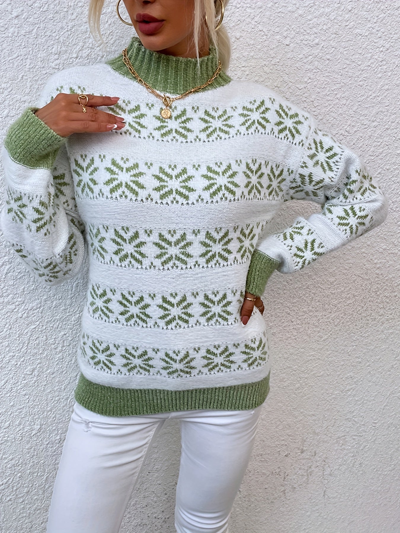 Women’s Holly Christmas Sweater with Festive Pattern