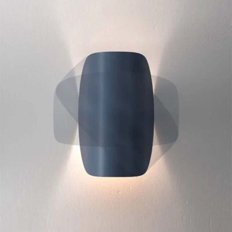 Modern LED Wall Lamp – Minimalist Industrial Design