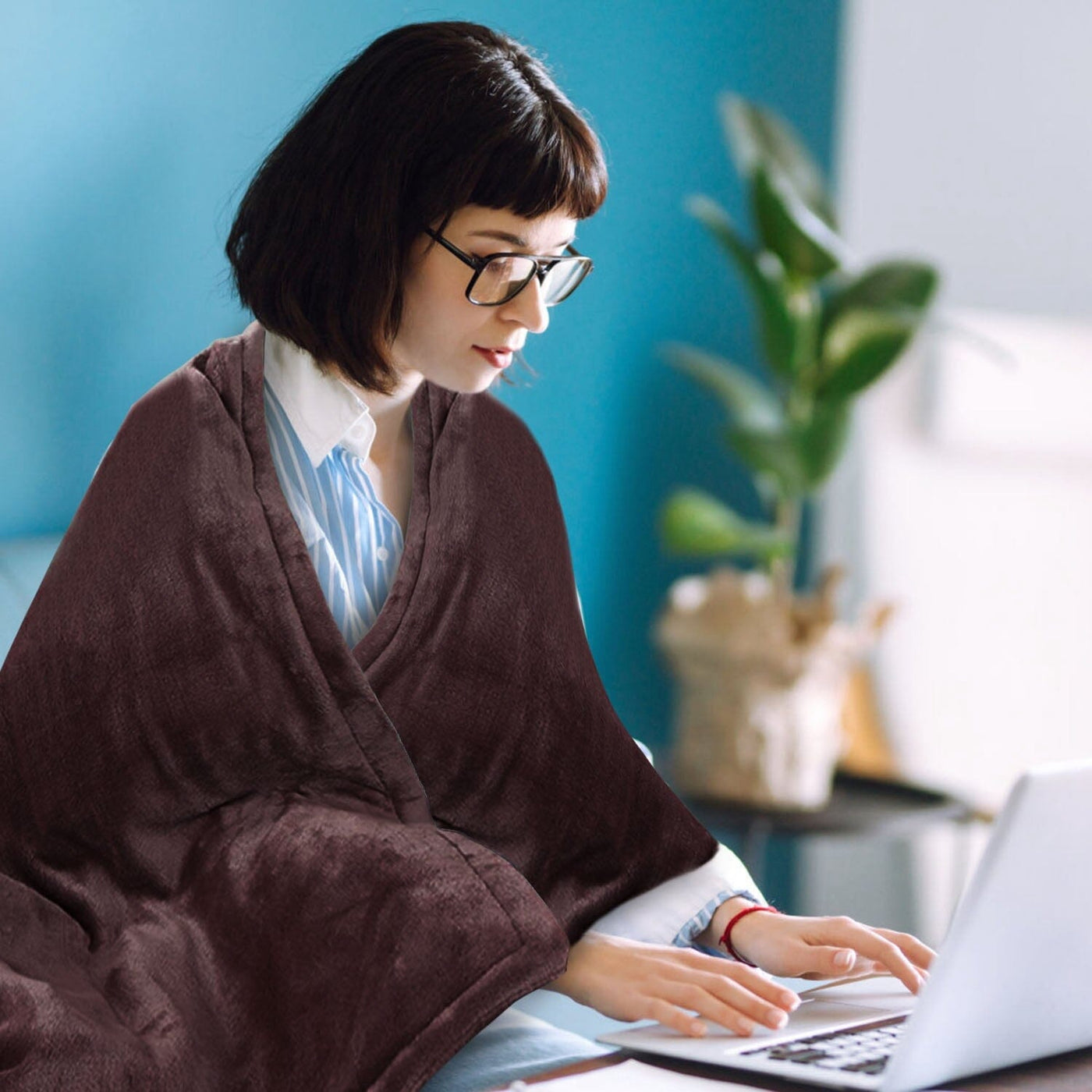 CozyHeat Electric Heated Flannel Blanket with Timer & 6 Heat Levels