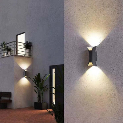 Durable Outdoor Waterproof LED Aluminum Wall Lamp