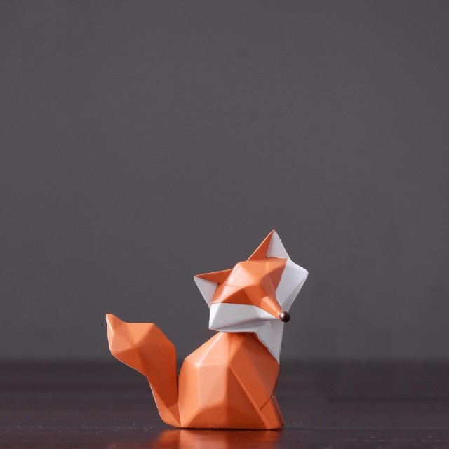 Geometric Fox Figurine – Modern Resin Sculpture