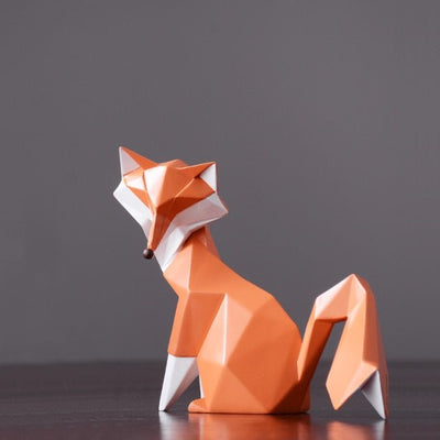 Geometric Fox Figurine – Modern Resin Sculpture