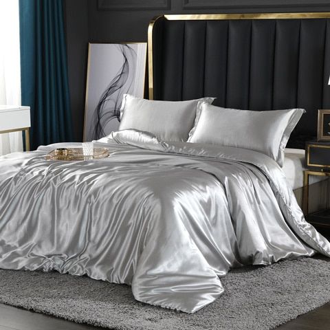 Silk Satin 4-Piece Bedding Set with Duvet Cover