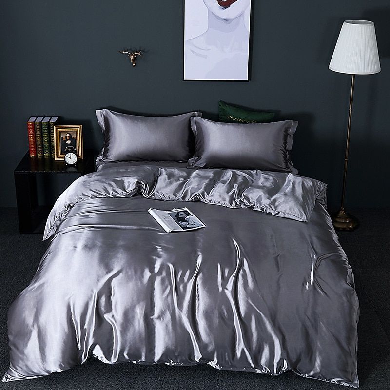 Silk Satin 4-Piece Bedding Set with Duvet Cover