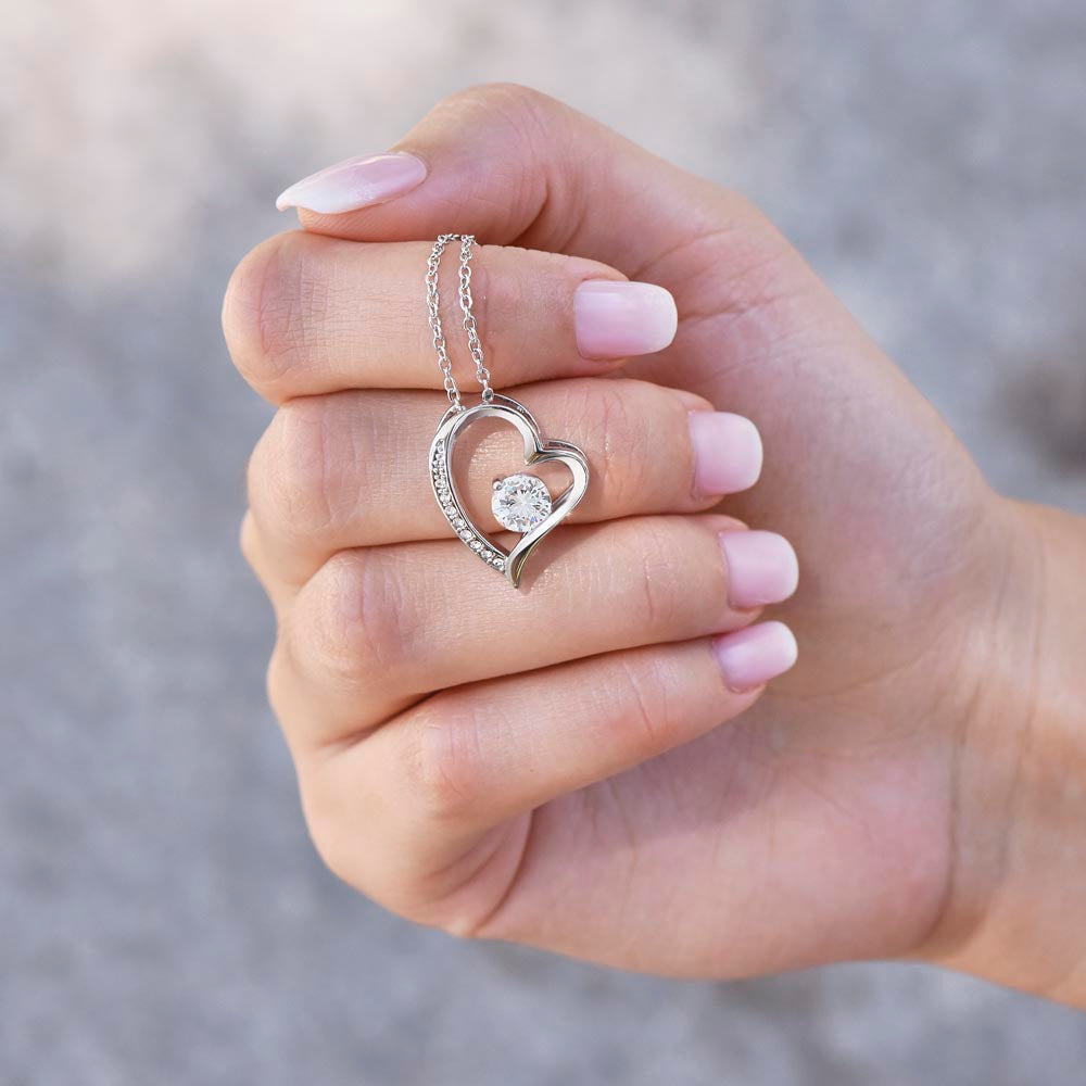 Heart Pendant Necklace with Zirconia and Adjustable Chain