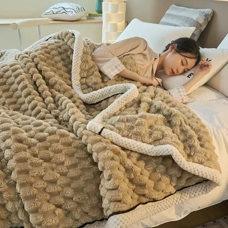 Double-Sided Coral Velvet Blanket Soft Warm Throw for Winter