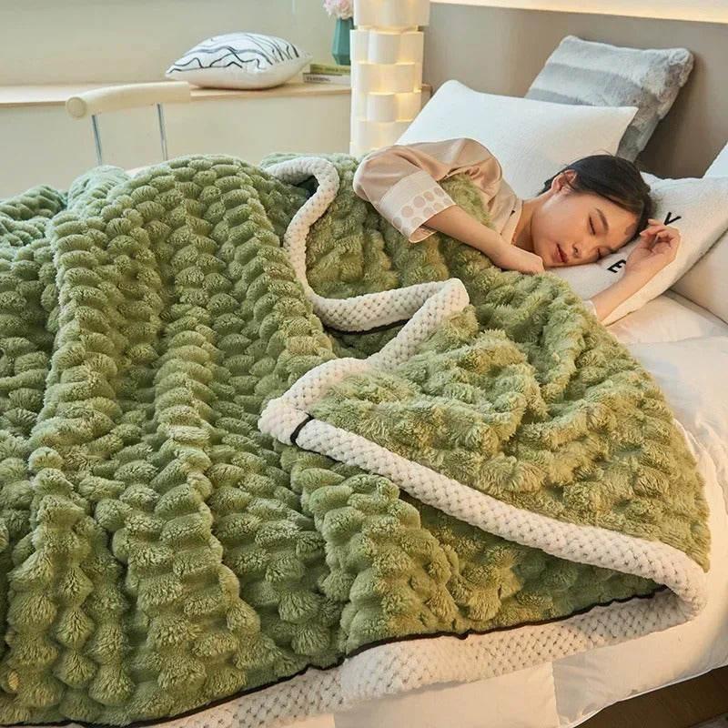 Double-Sided Coral Velvet Blanket Soft Warm Throw for Winter