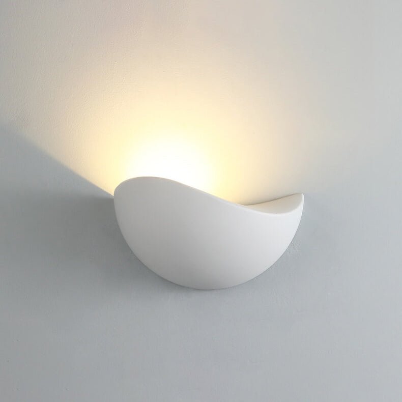 Minimalist Half-Round LED Wall Light – Modern Indoor/Outdoor Lamp