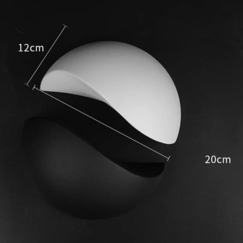 Minimalist Half-Round LED Wall Light – Modern Indoor/Outdoor Lamp
