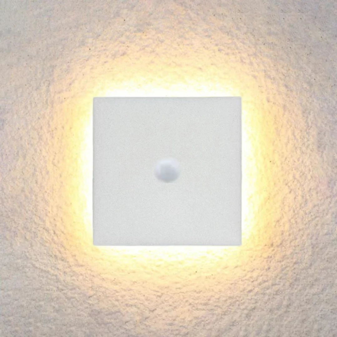 Modern Minimalist LED Wall Lamp - Zenith