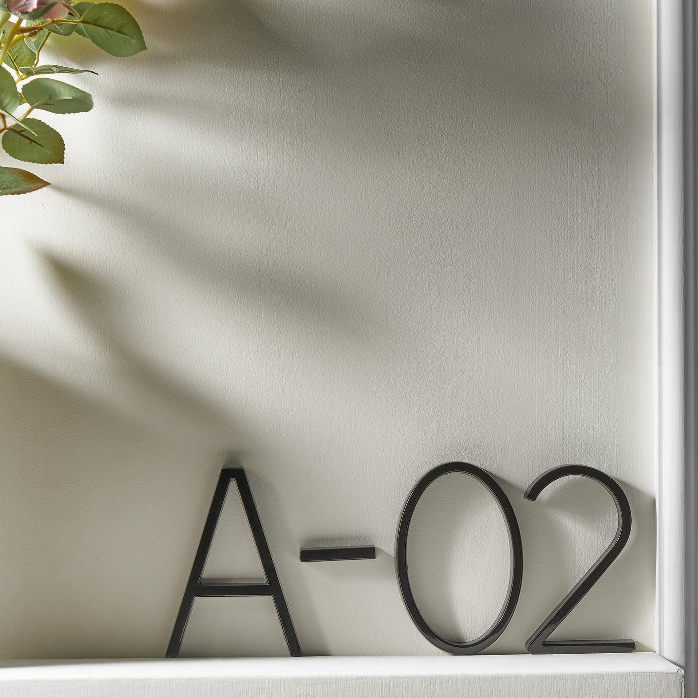 Black house Modern Black Floating House Numbers – Weatherproof Zinc Alloy