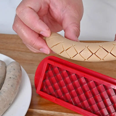 Hot Dog Slicer – Criss-Cross Slots for Even Cooking