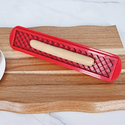 Hot Dog Slicer – Criss-Cross Slots for Even Cooking