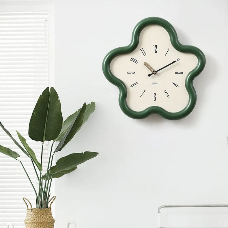3D Flower Wall Clock with Silent Pendulum