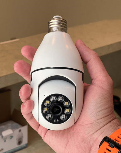 360° Light Bulb Security Camera with Motion Tracking