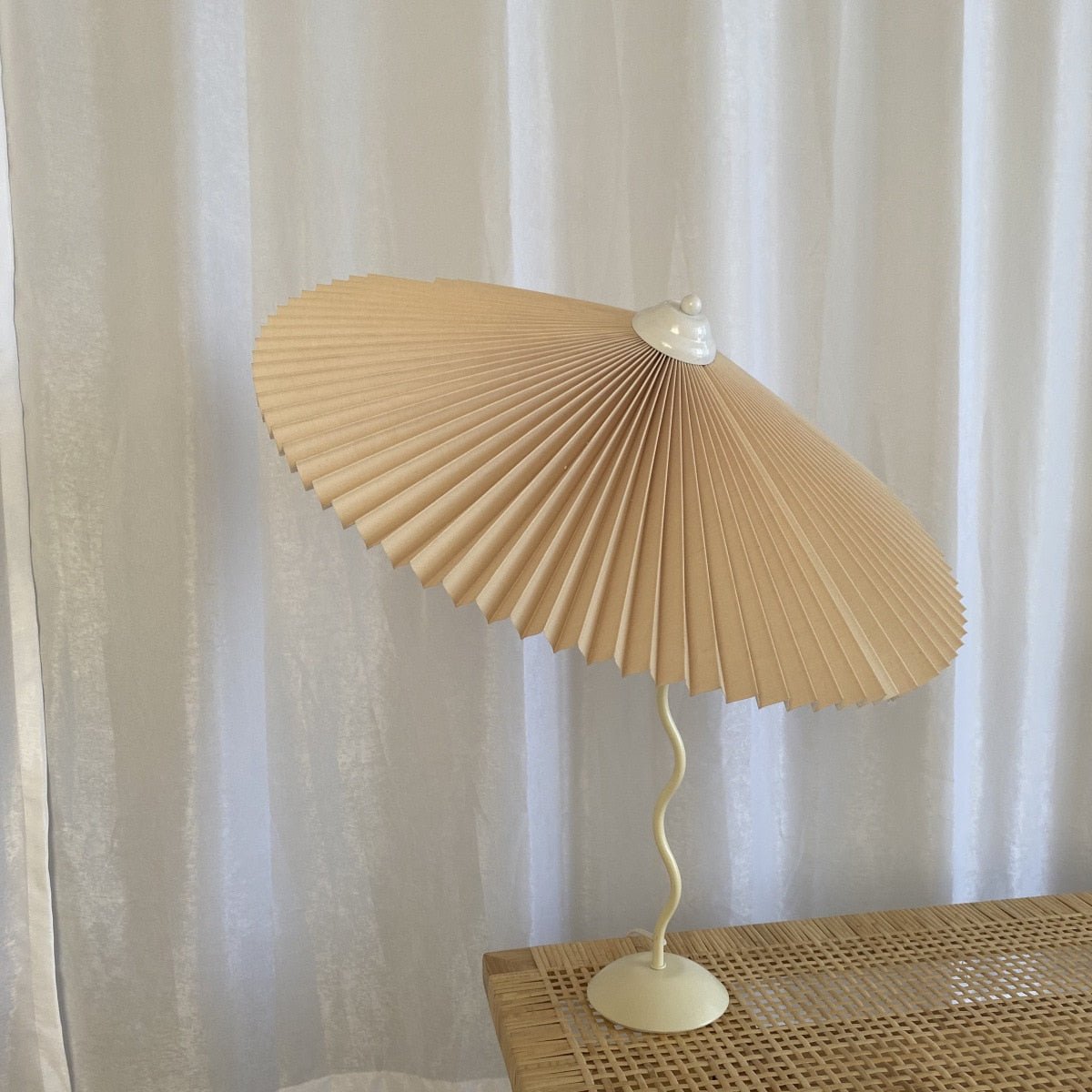 Squiggle Umbrella Table Lamp – Modern Twirl Design with Chrome Finish