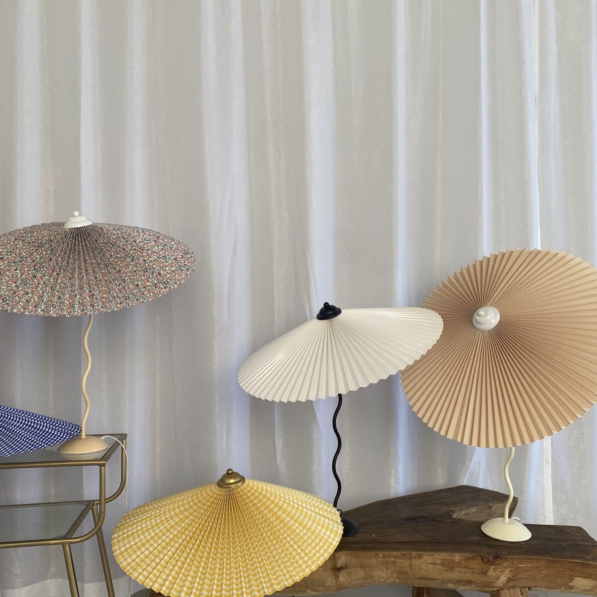 Squiggle Umbrella Table Lamp – Modern Twirl Design with Chrome Finish