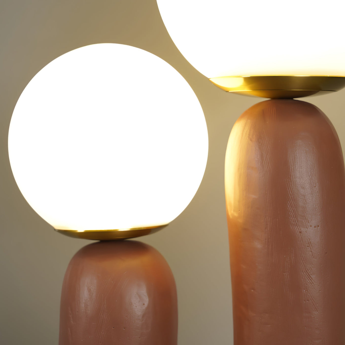 Modern Glass and Resin Table Lamp