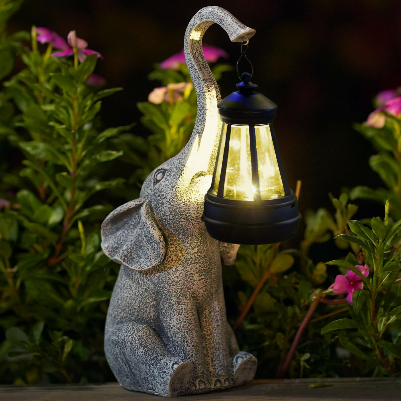 Solar Elephant Garden Lamp – Warm Ambient Light