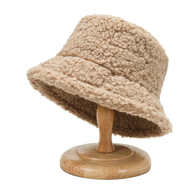 Livia Women’s Teddy Bucket Hat Warm Lambswool