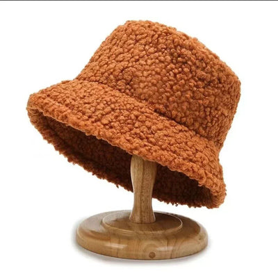 Livia Women’s Teddy Bucket Hat Warm Lambswool
