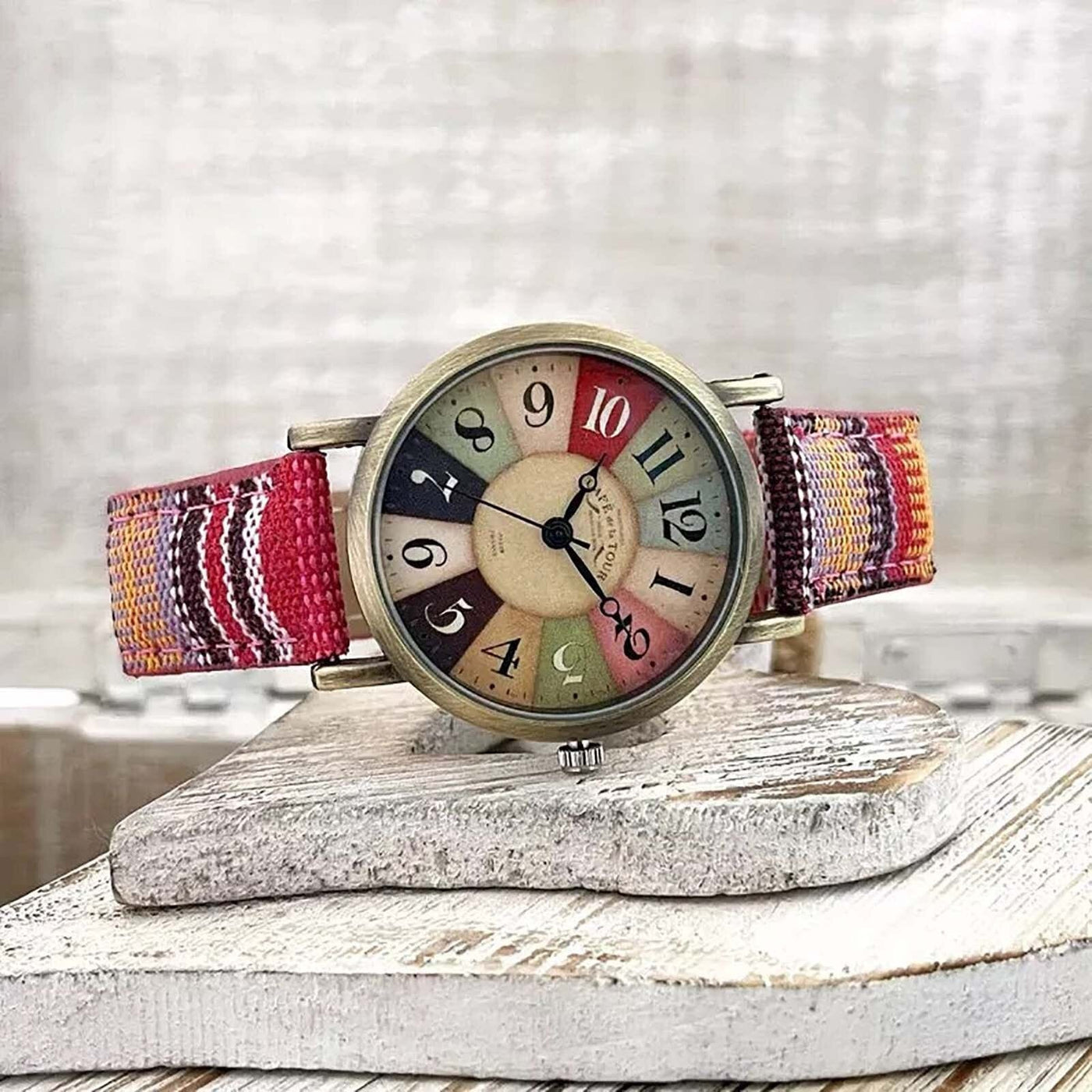 Unisex Retro Quartz Watch with Canvas Strap